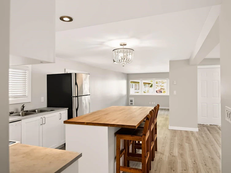 1413 Sunshine Coast Highway, Gibsons, BC, V0N 1V5 - 8