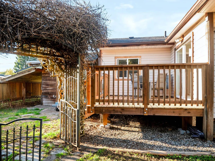 1413 Sunshine Coast Highway, Gibsons, BC, V0N 1V5 - 31