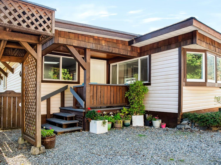 1413 Sunshine Coast Highway, Gibsons, BC, V0N 1V5 - 2