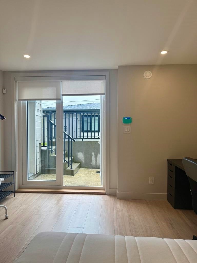 studio-6252 Kitchener Street, Burnaby, BC, V5B 2J4 - 4