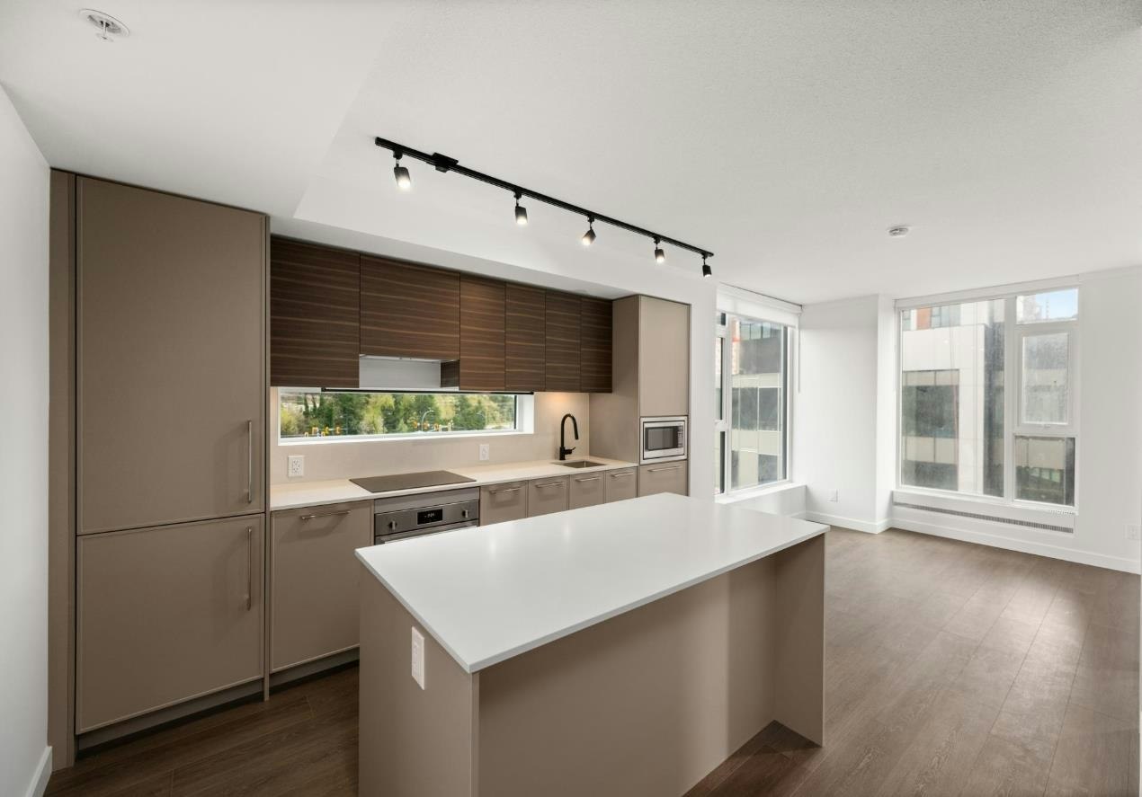 410,  13725 George Jct, Surrey, BC, V3T 0V7 - 6
