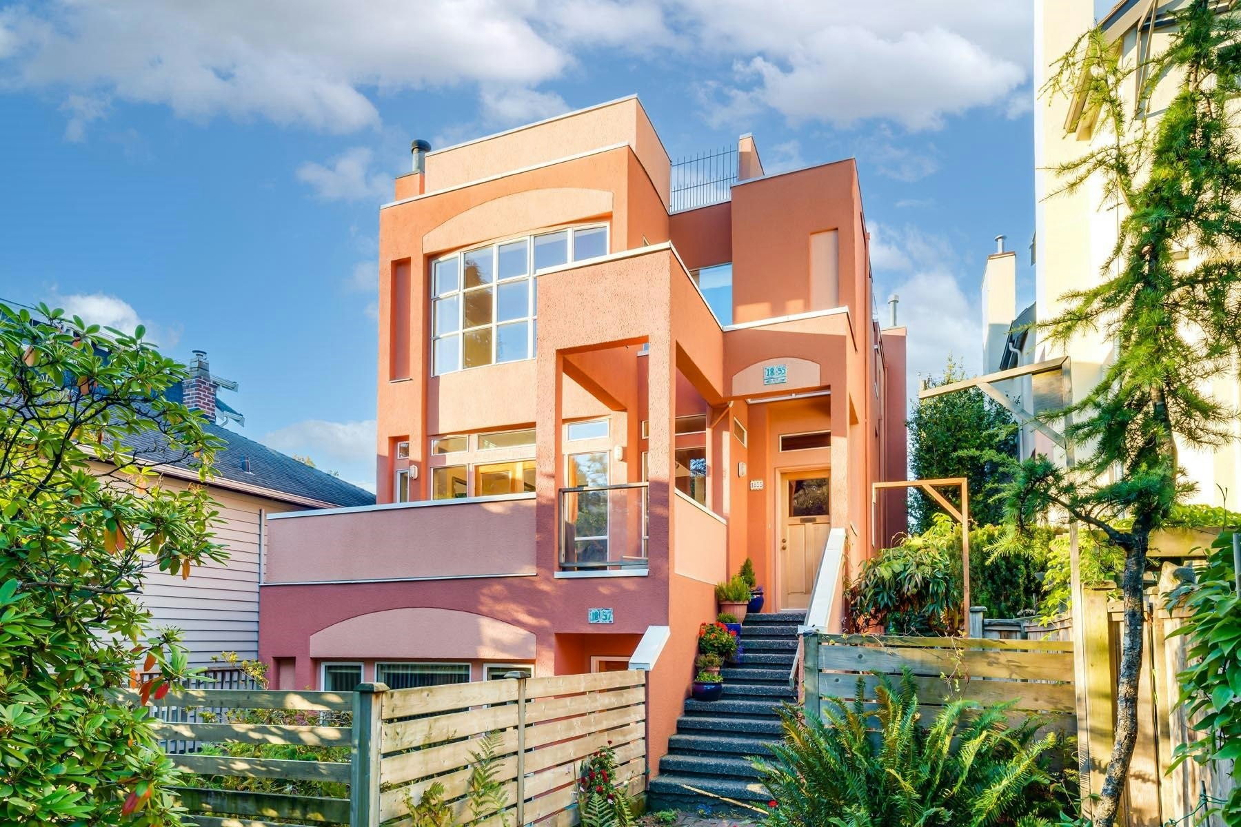 1855 Whyte Avenue, Vancouver, BC, V6J 1B1