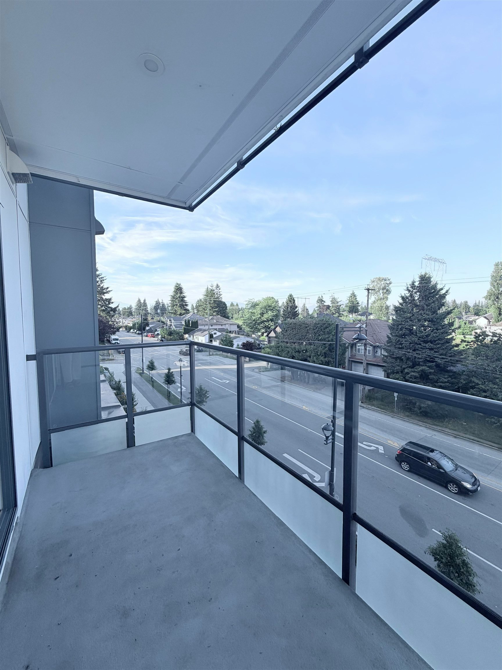 E305,  10829 140st., Surrey, BC, V3R 0H4 - 8