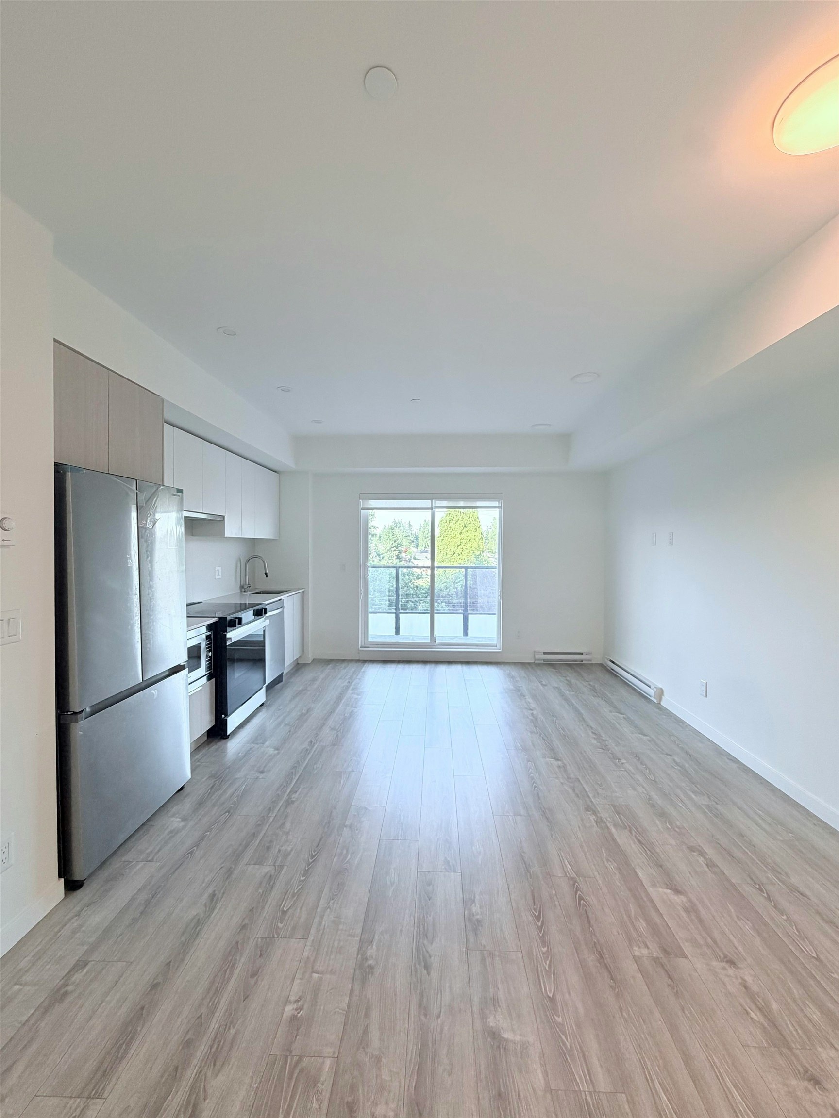 E305,  10829 140st., Surrey, BC, V3R 0H4 - 5