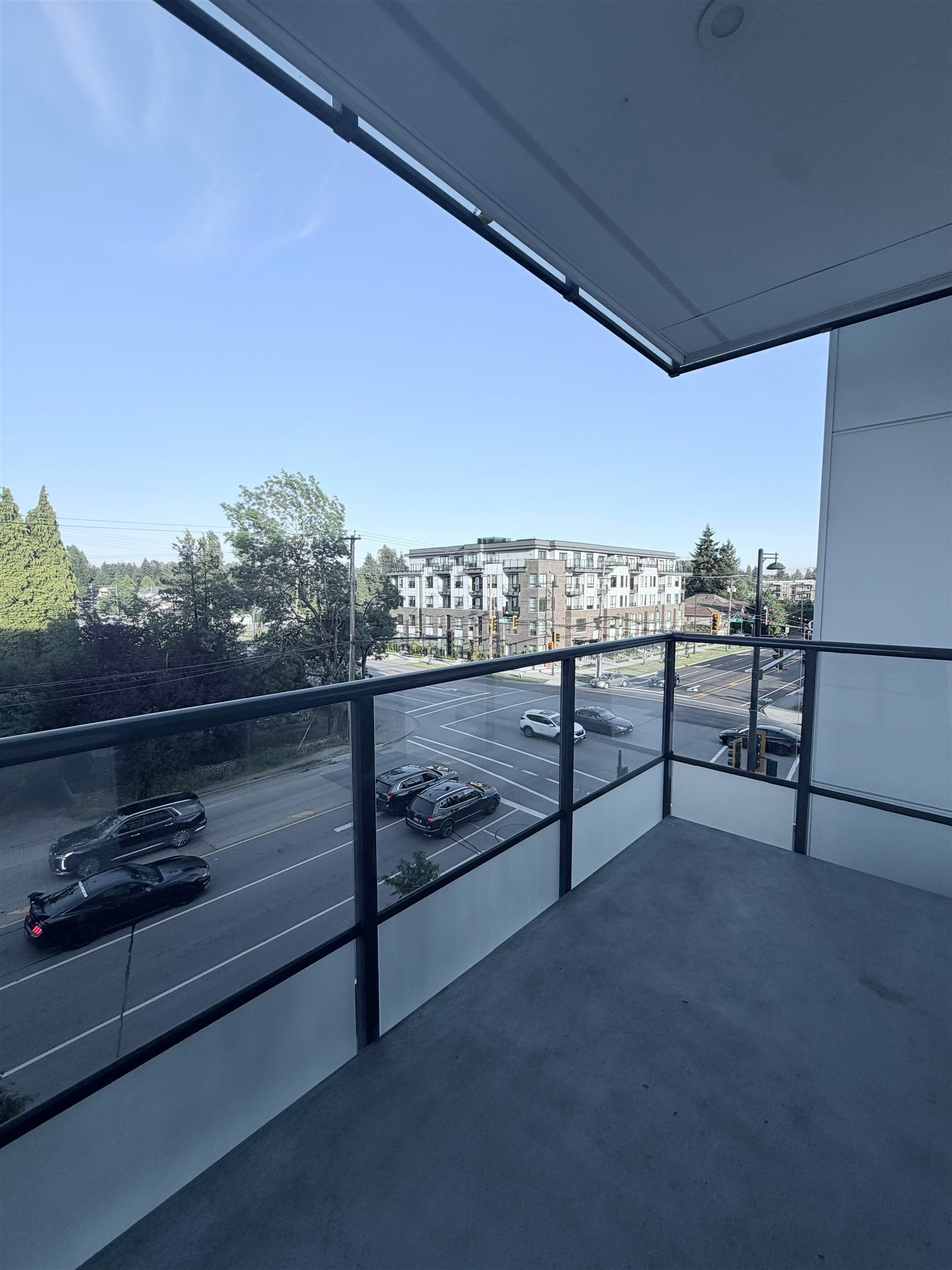 E305,  10829 140st., Surrey, BC, V3R 0H4 - 7