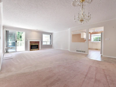 136-4001 Old Clayburn Road - 5