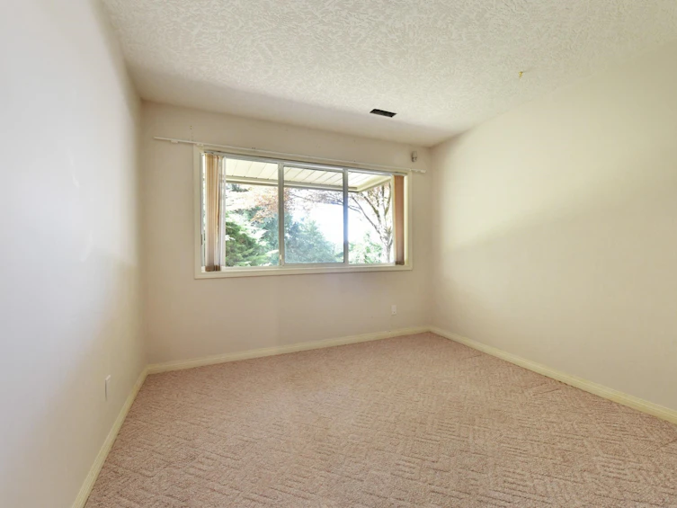 136-4001 Old Clayburn Road, Abbotsford, BC, V3G 1C5 - 24