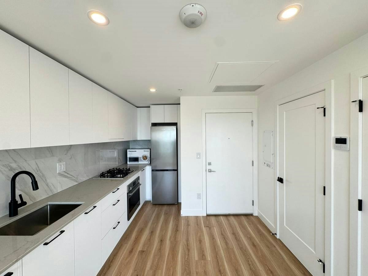 4XX-8551 201st, Langley, BC, V2Y 3Y5