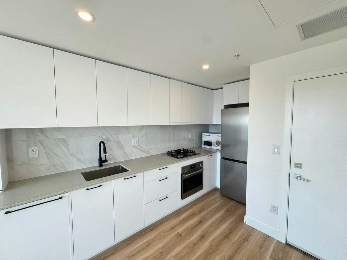 4XX-8551 201st, Langley, BC, V2Y 3Y5 - 2