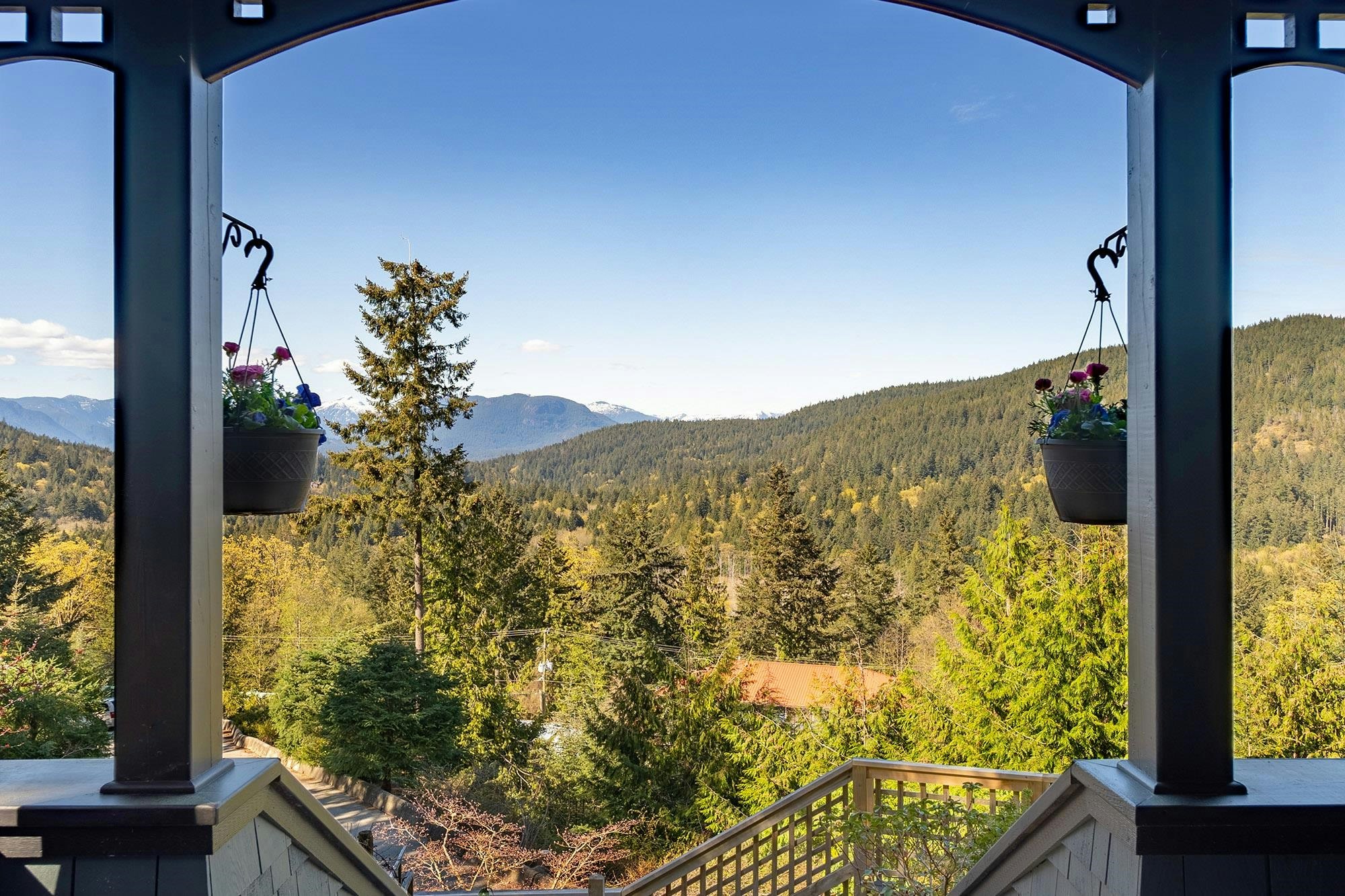 555 Roocroft Lane - 3