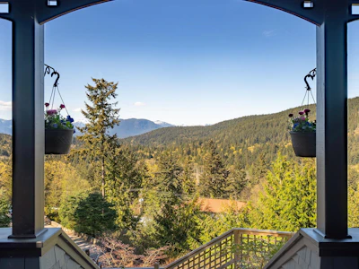 555 Roocroft Lane - 3