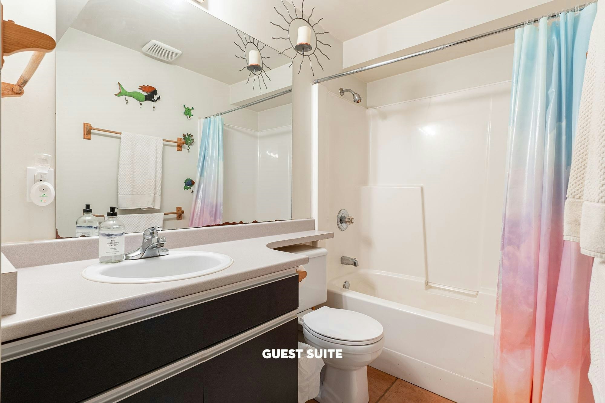 555 Roocroft Lane, Bowen Island, BC, V0N 1G2 - 36