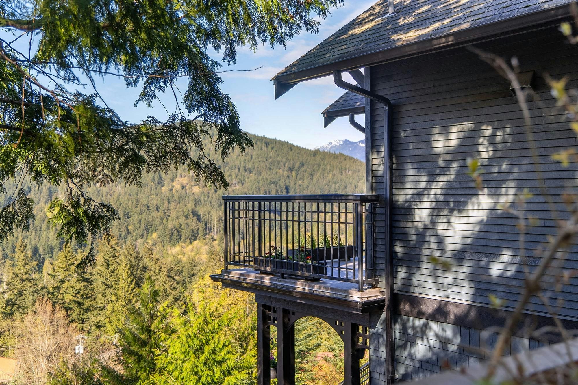 555 Roocroft Lane, Bowen Island, BC, V0N 1G2 - 19
