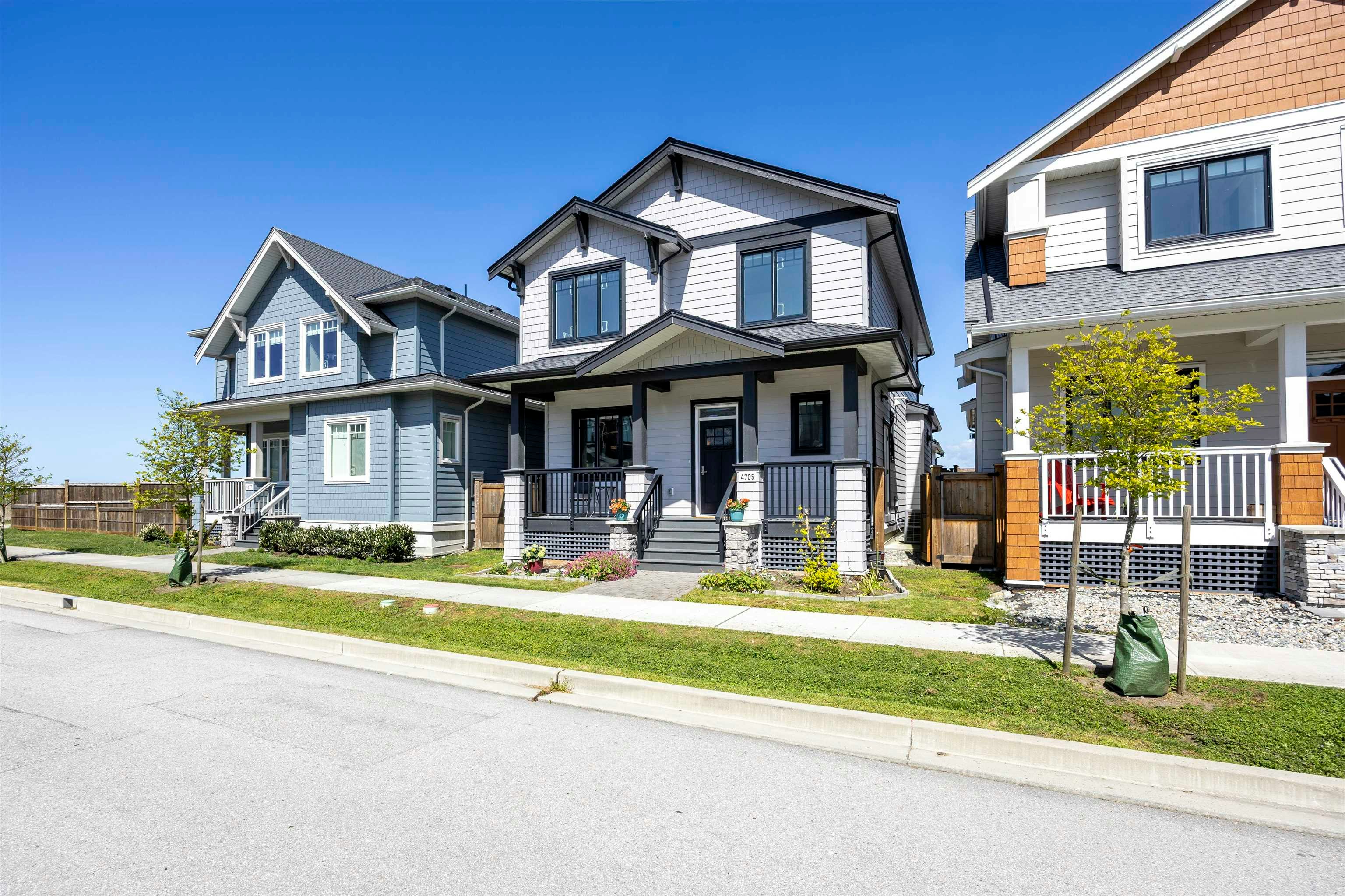 4705 Hazelnut Way, Delta, BC, V4M 4G2 - 2