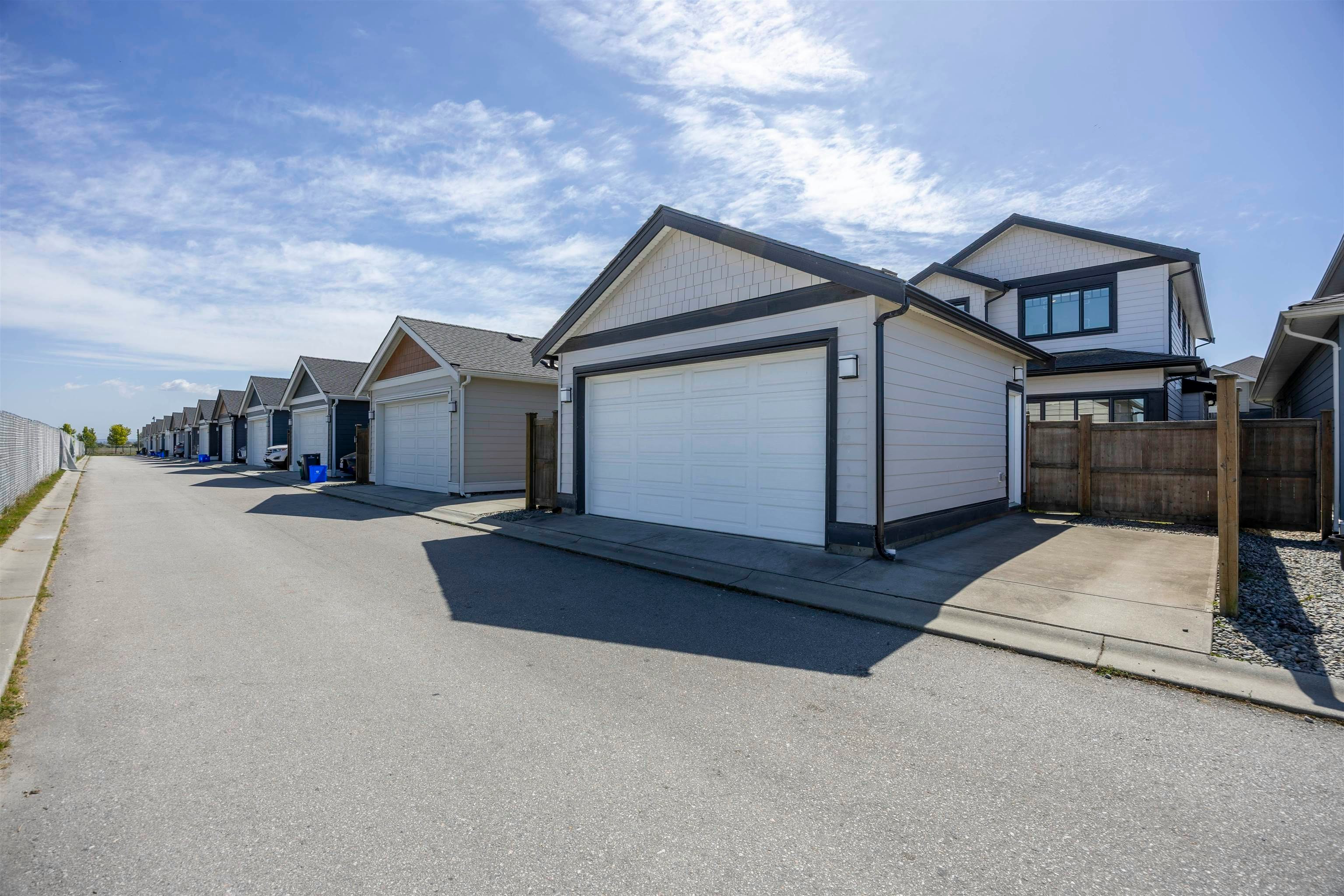 4705 Hazelnut Way, Delta, BC, V4M 4G2 - 36