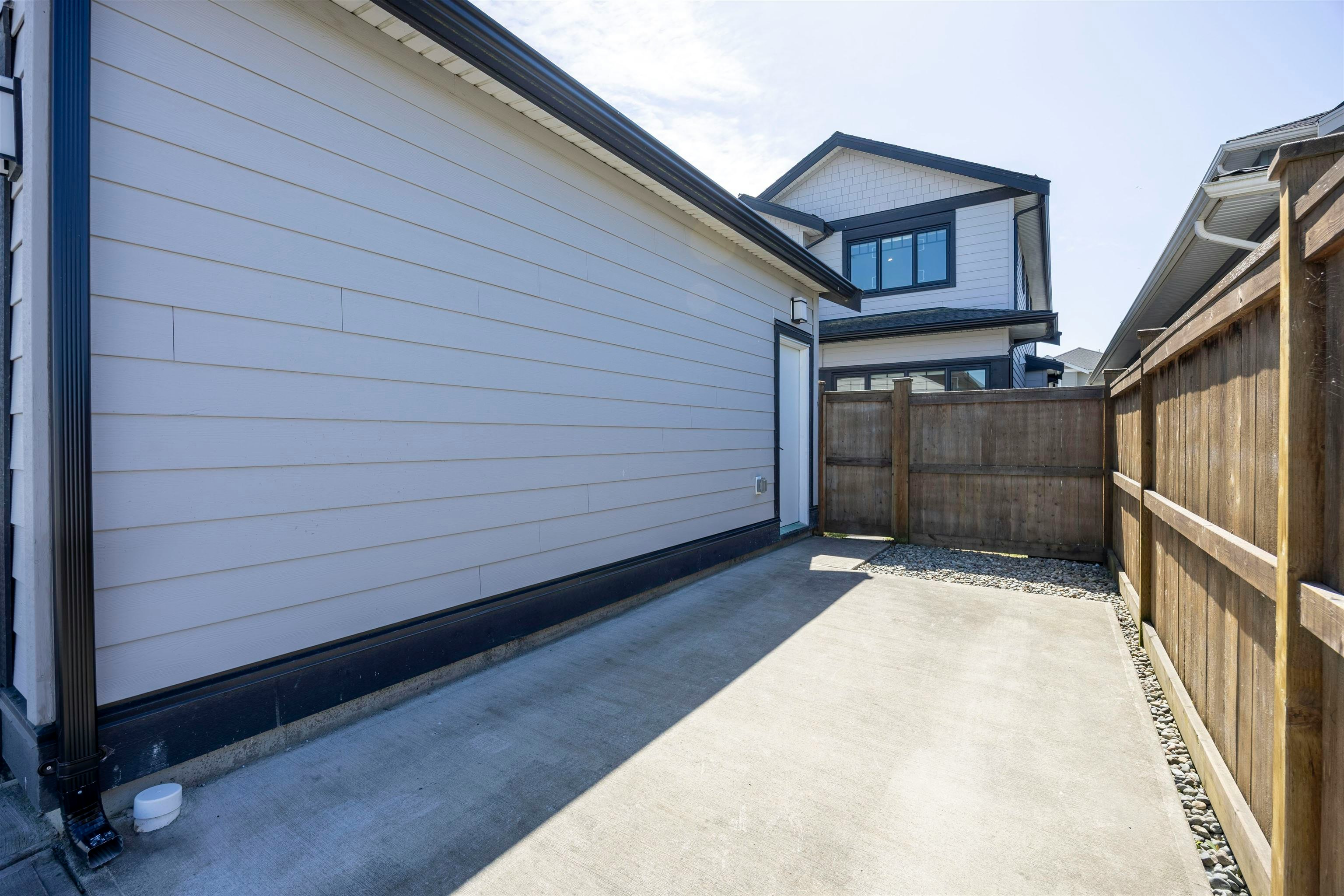 4705 Hazelnut Way, Delta, BC, V4M 4G2 - 35