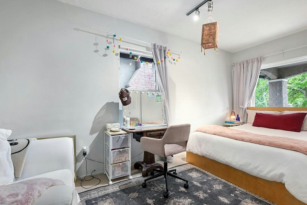 3524 W 16th Avenue, Vancouver, BC, V6R 3C1 - 11