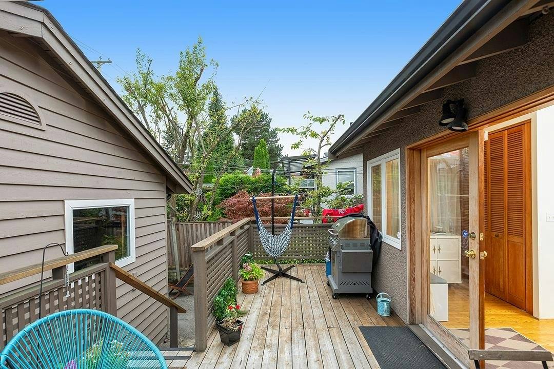 3524 W 16th Avenue, Vancouver, BC, V6R 3C1 - 9