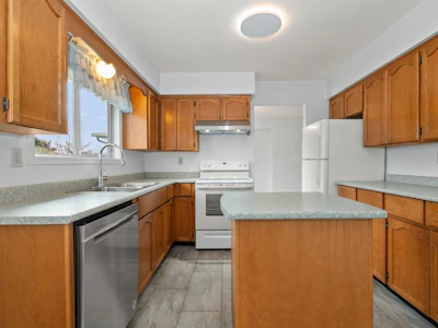 3340 Clearbrook Road - 3