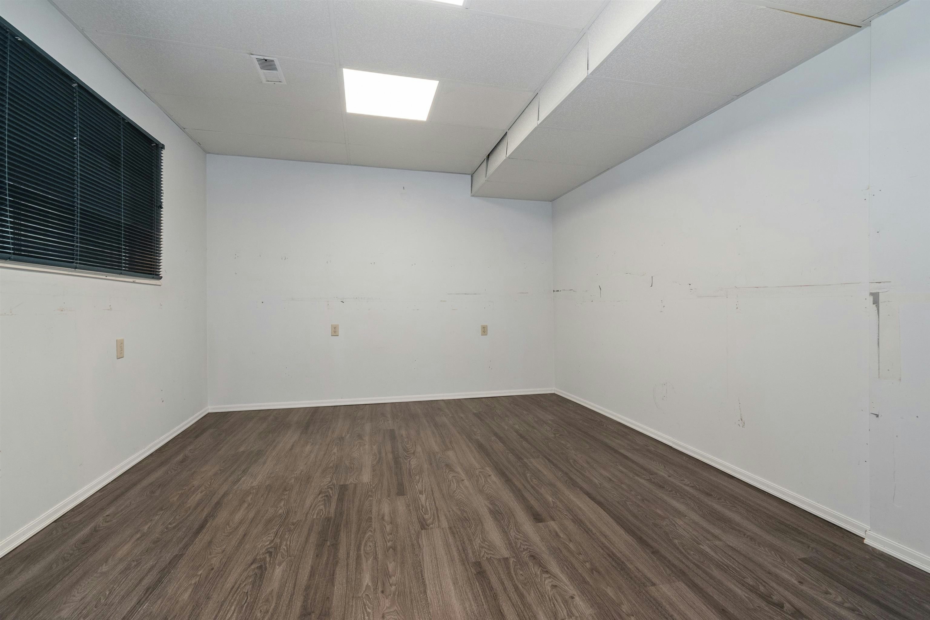 3340 Clearbrook Road, Abbotsford, BC, V2T 4T4 - 26