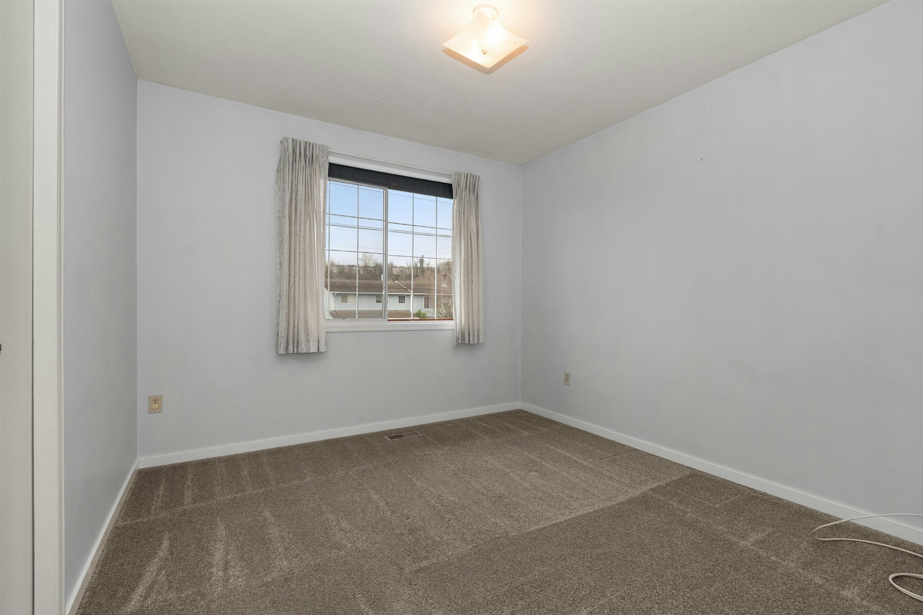 3340 Clearbrook Road, Abbotsford, BC, V2T 4T4 - 23