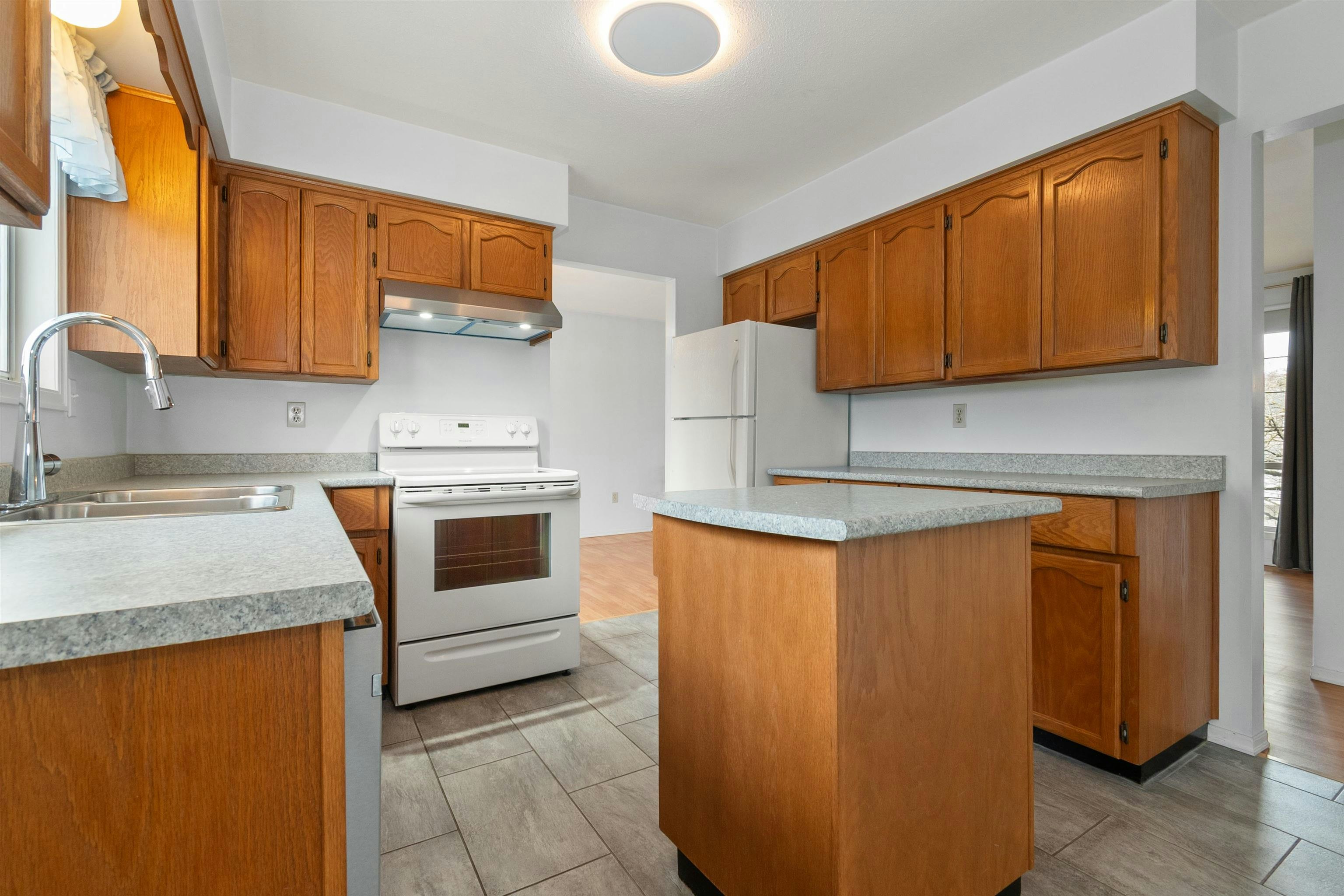 3340 Clearbrook Road, Abbotsford, BC, V2T 4T4 - 14