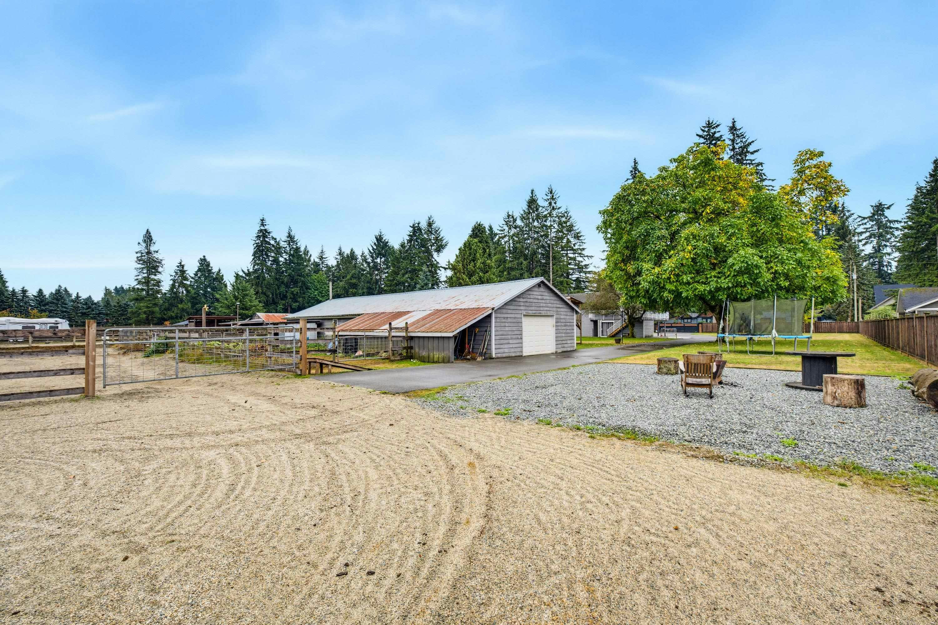 24061 55 Avenue, Langley, BC, V2Z 2N7 - 38