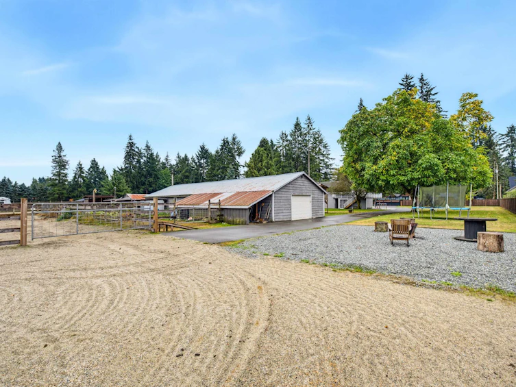 24061 55 Avenue, Langley, BC, V2Z 2N7 - 38
