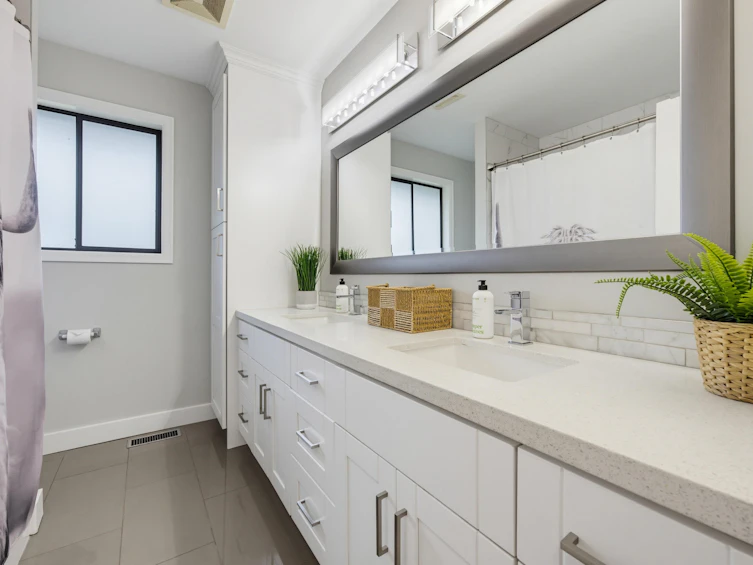 24061 55 Avenue, Langley, BC, V2Z 2N7 - 14