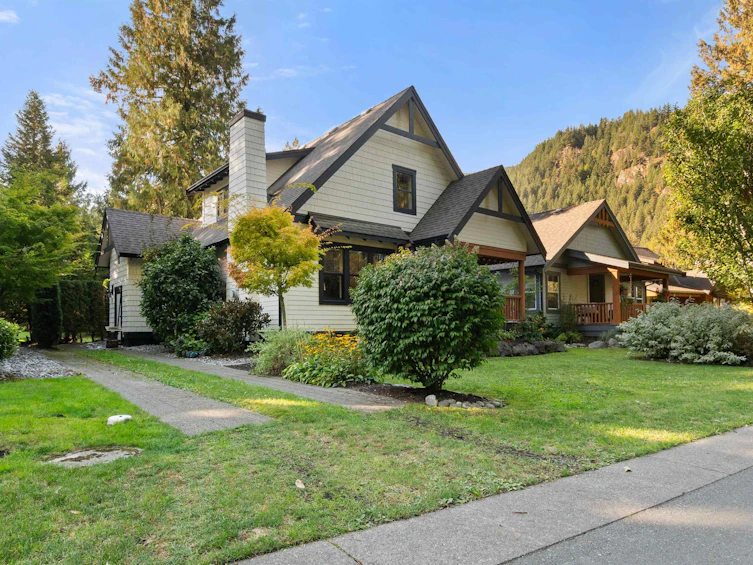 1825 Mossy Green Way, Cultus Lake, BC, V2R 0E1 - 27