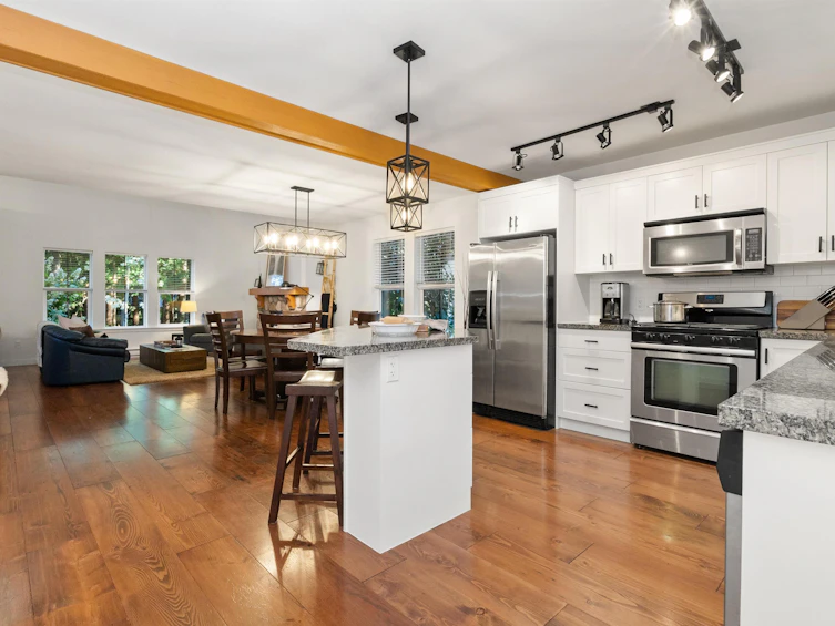1825 Mossy Green Way, Cultus Lake, BC, V2R 0E1 - 16