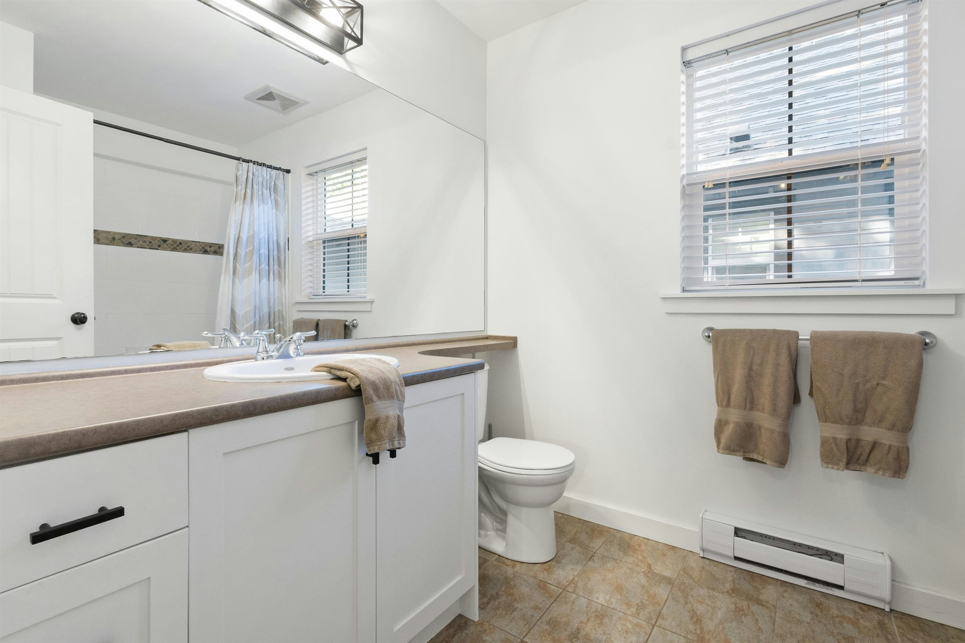 1825 Mossy Green Way, Cultus Lake, BC, V2R 0E1 - 19