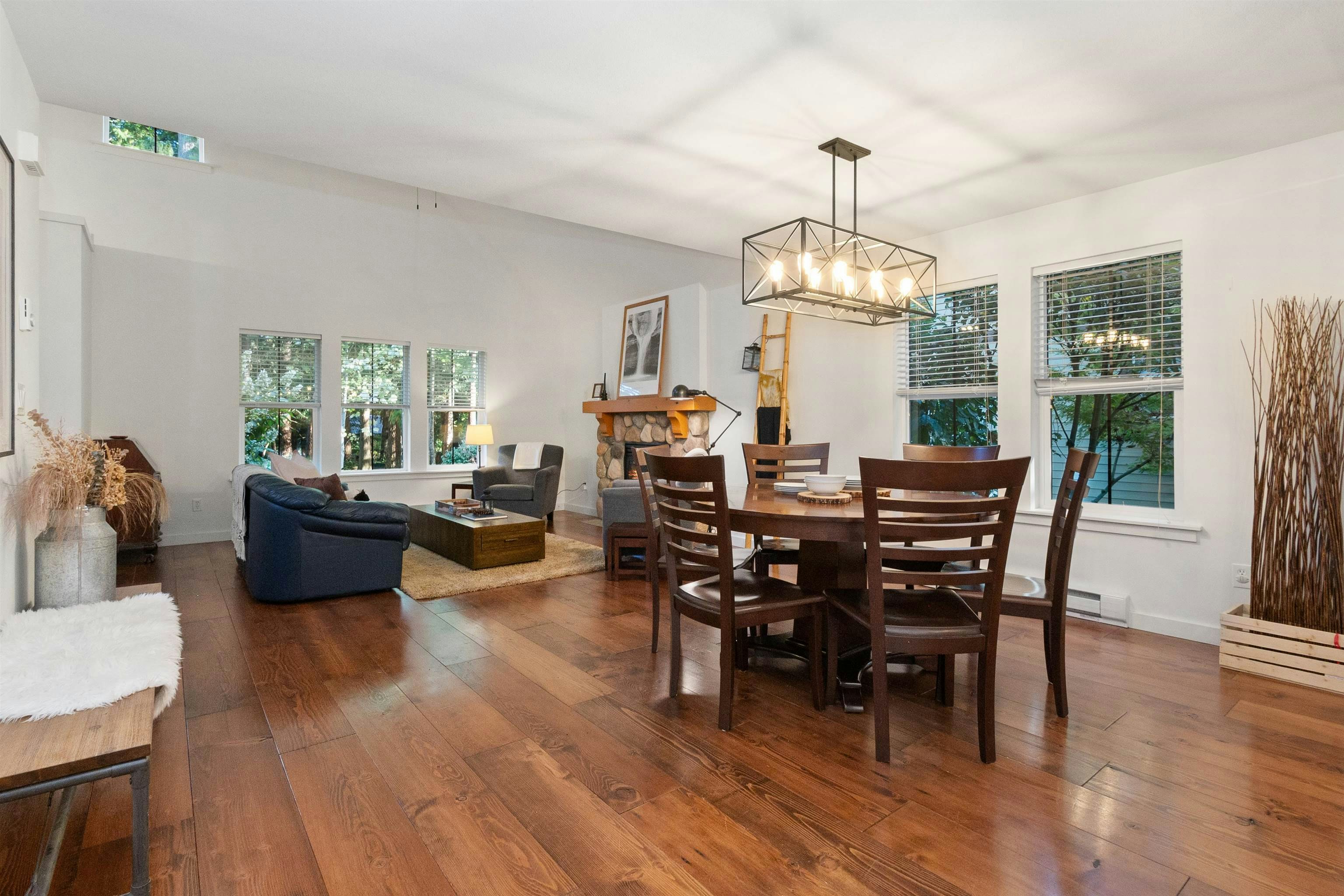 1825 Mossy Green Way, Cultus Lake, BC, V2R 0E1 - 12