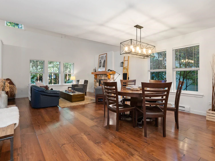 1825 Mossy Green Way, Cultus Lake, BC, V2R 0E1 - 12