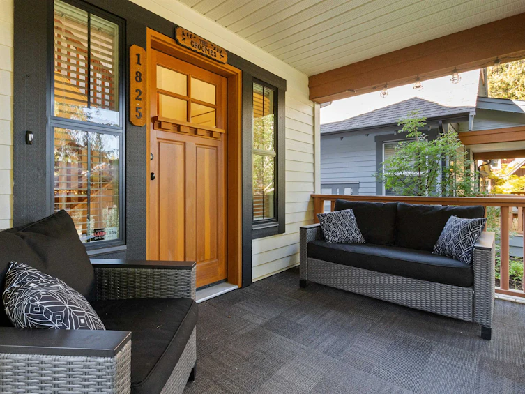 1825 Mossy Green Way, Cultus Lake, BC, V2R 0E1 - 5