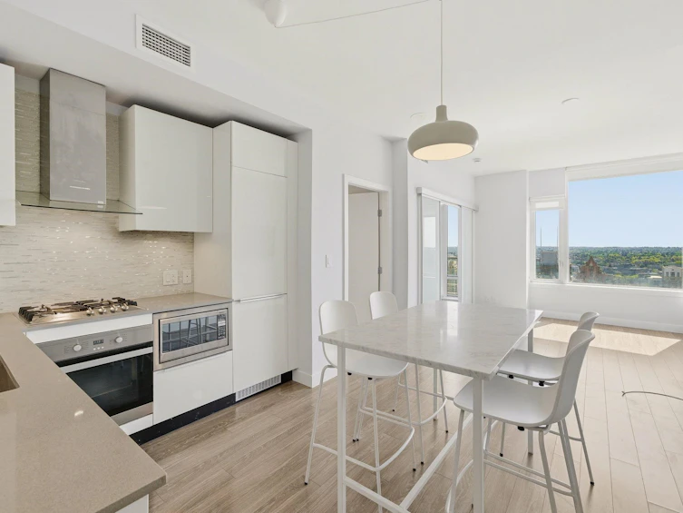 3605-1283 Howe Street, Vancouver, BC, V6Z 0E3 - 3