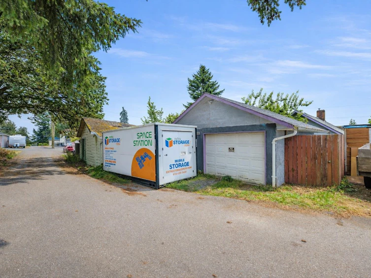 32881 1st Avenue, Mission, BC, V2V 1E8 - 34