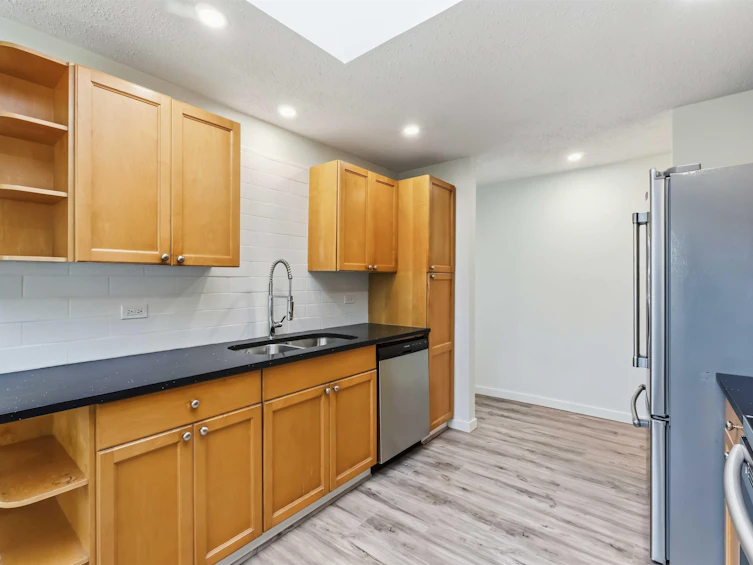 20225 Lorne Avenue, Maple Ridge, BC, V2X 1E9 - 10