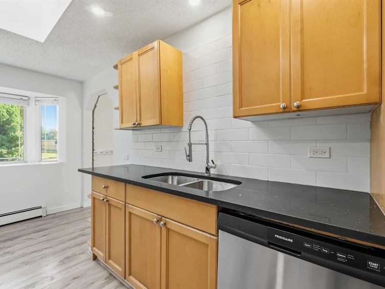 20225 Lorne Avenue, Maple Ridge, BC, V2X 1E9 - 13