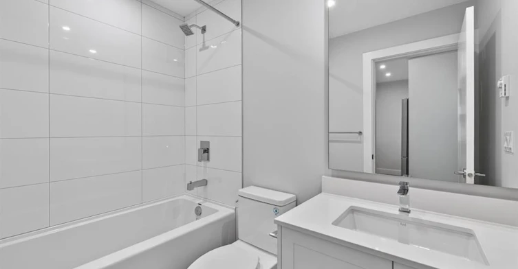 211-1930 Starling Drive, Delta, BC, V4M 0G9 - 9