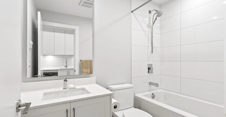 211-1930 Starling Drive, Delta, BC, V4M 0G9 - 8