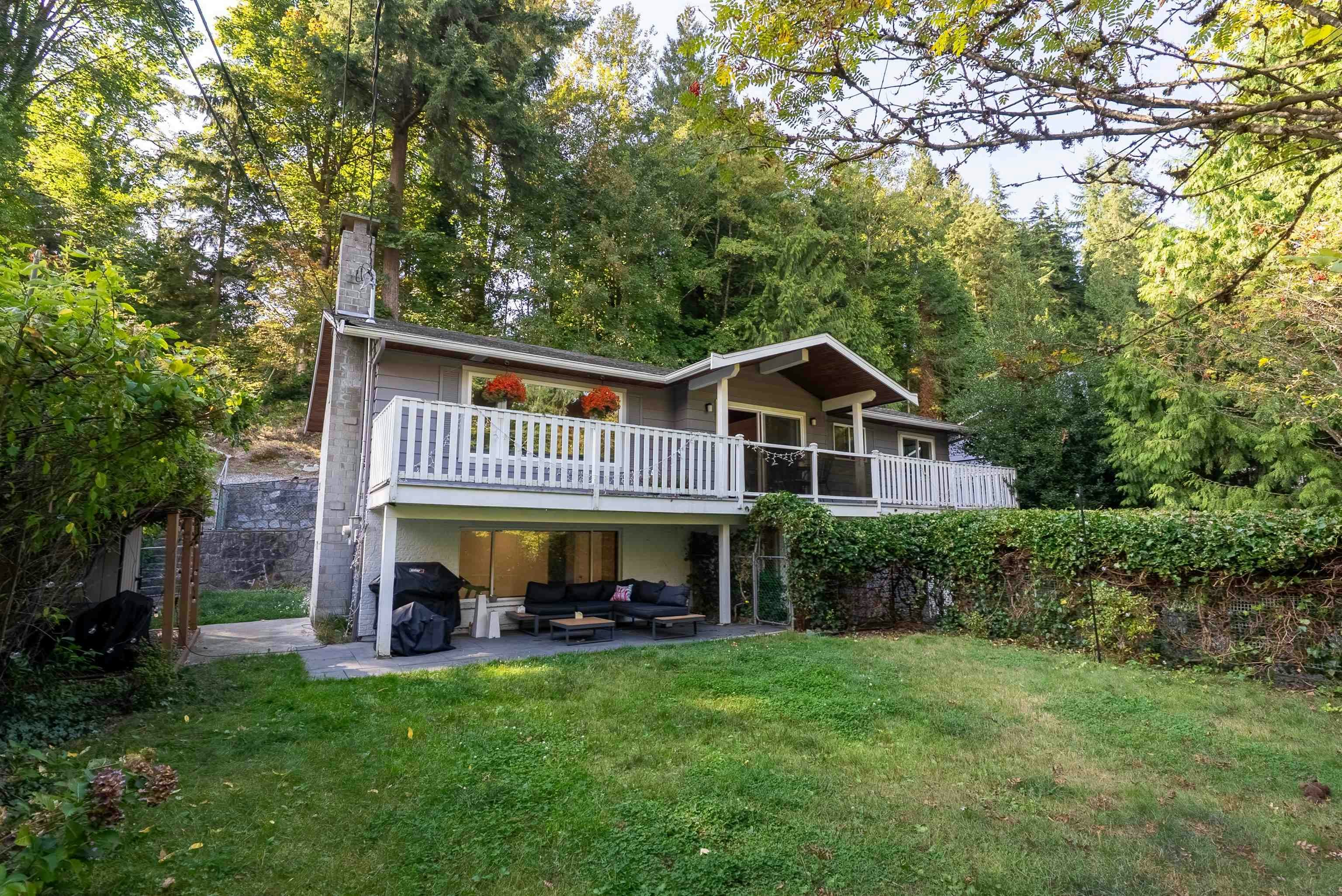 1835 Arborlynn Drive, North Vancouver, BC, V7J 2V7