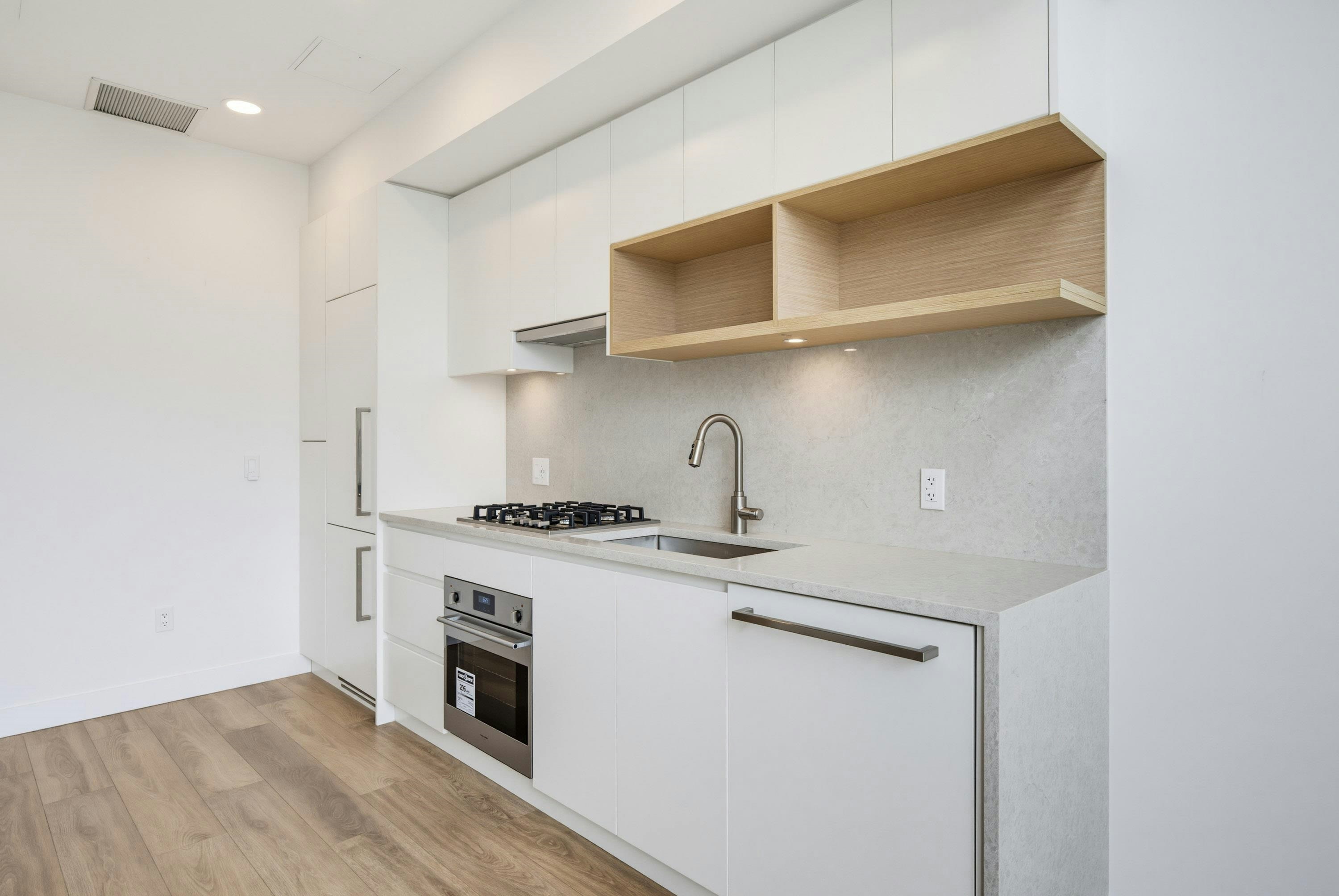 106-4433 Alaska Street, Burnaby, BC, V5C 5T3 - 12
