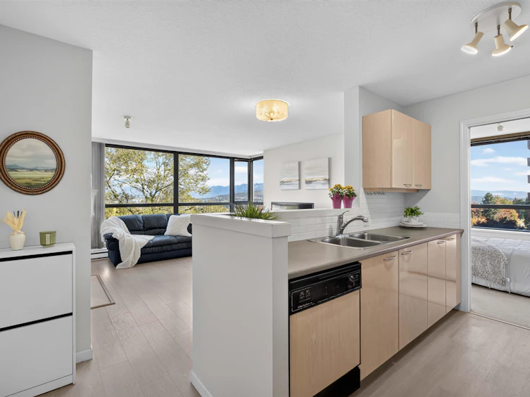 805-4888 Hazel Street, Burnaby, BC, V5H 4T4 - 9
