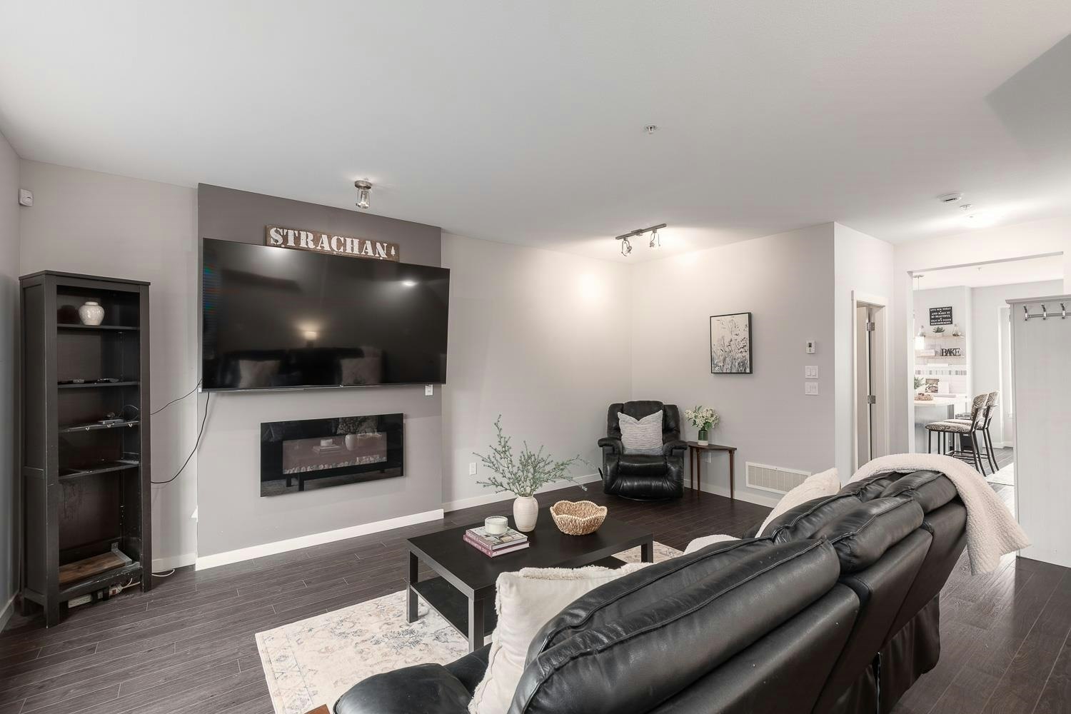 11-23986 104 Avenue - 5