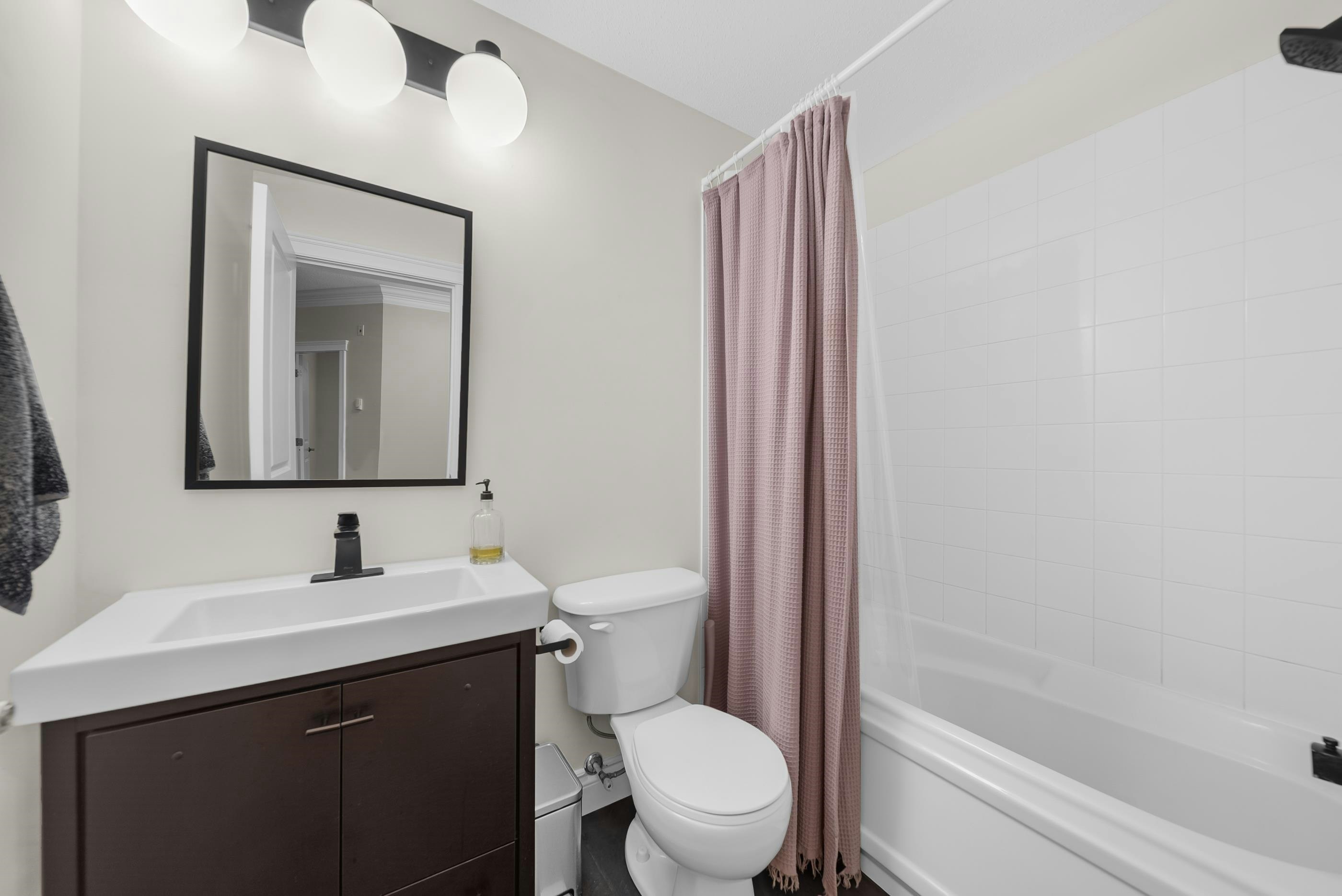 105C-45595 Tamihi Way, Chilliwack, BC, V2R 0G3 - 17