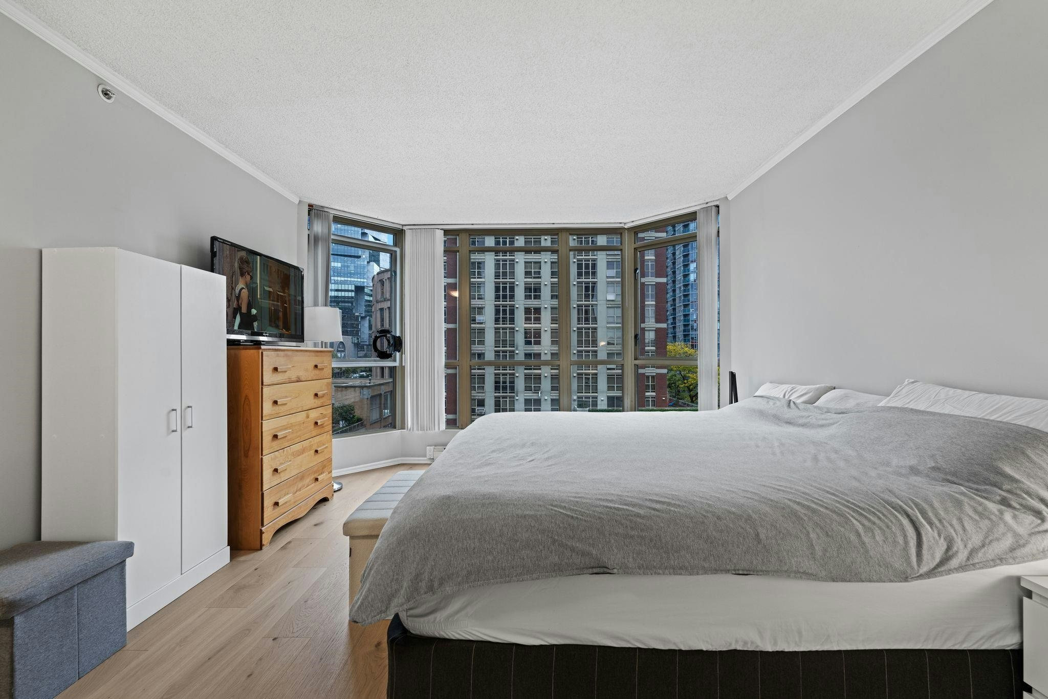 906-867 Hamilton Street, Vancouver, BC, V6B 6B7 - 17