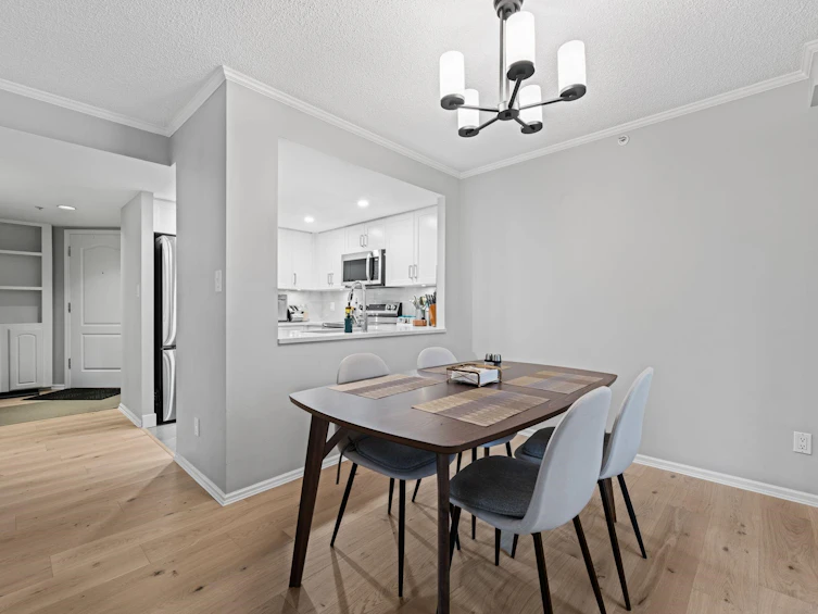 906-867 Hamilton Street, Vancouver, BC, V6B 6B7 - 12