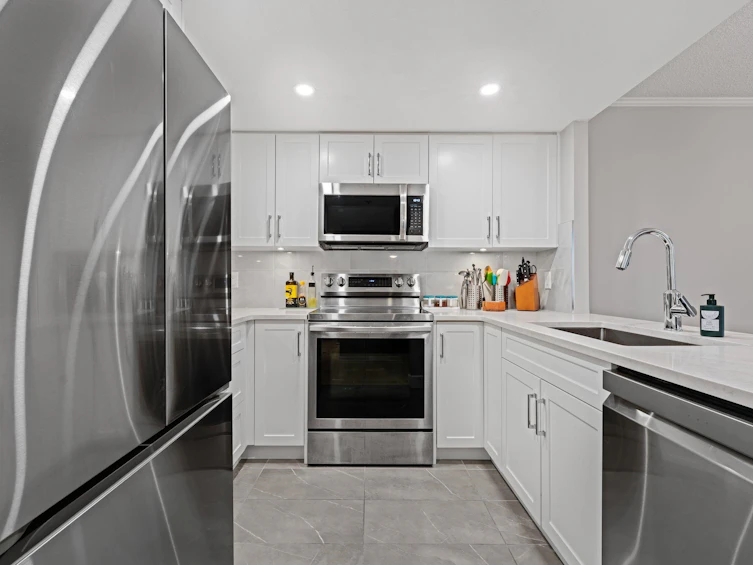 906-867 Hamilton Street, Vancouver, BC, V6B 6B7 - 7