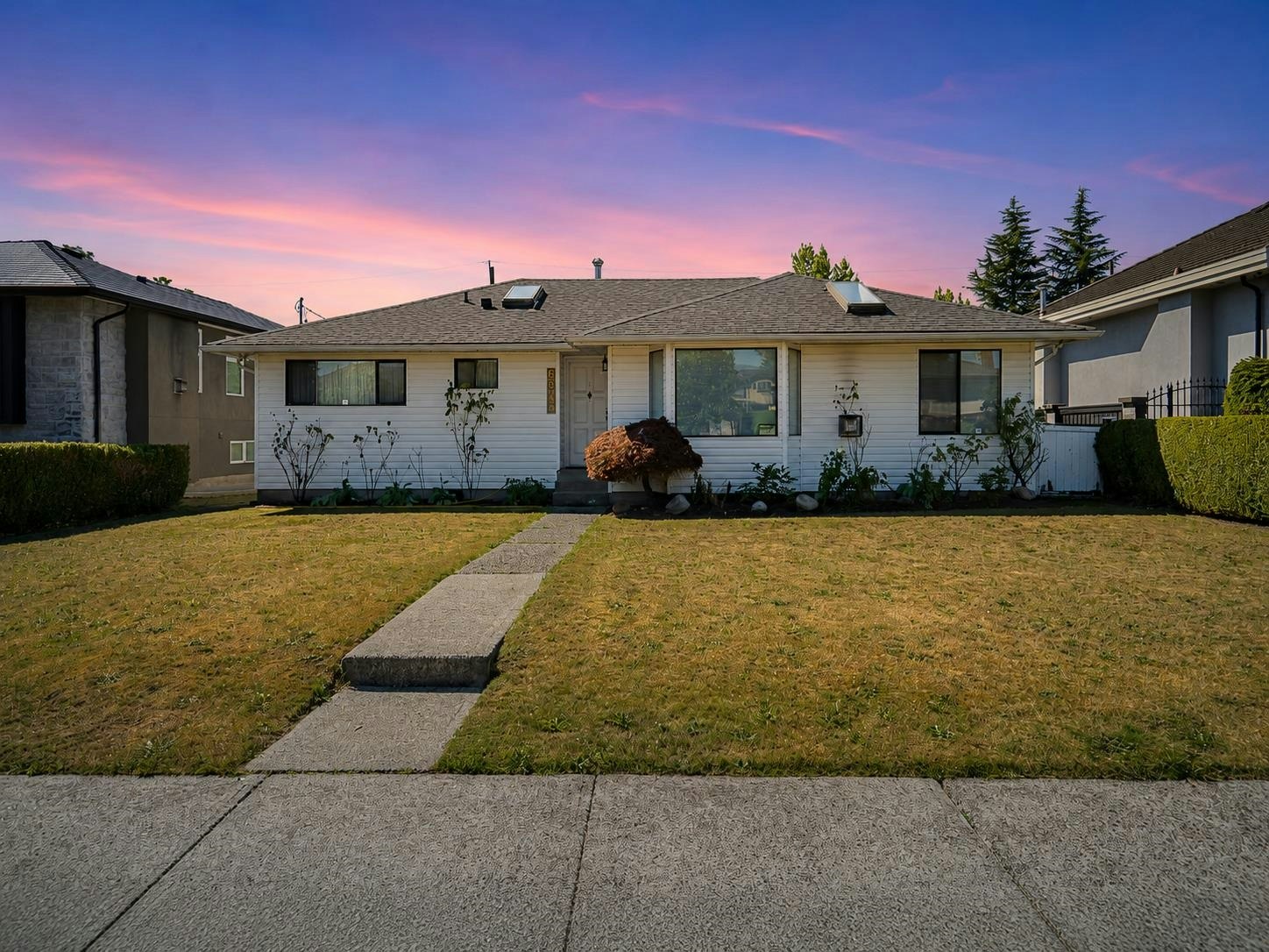 6546 Dunnedin Street, Burnaby, BC, V5B 1Y8